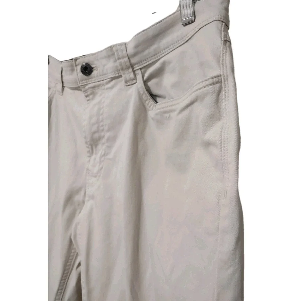 Van Heusen Pants Slacks Men's 32x30 Slim Tan 5 Pocket Design 29